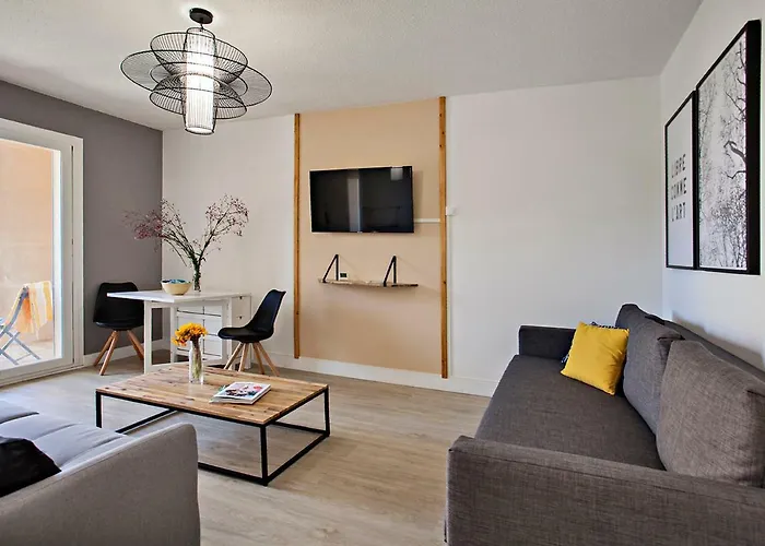 Special Proche Centre Parking * בסטיה