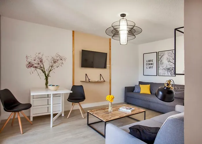 Apartment Special Proche Centre Parking Bastia (Corsica)