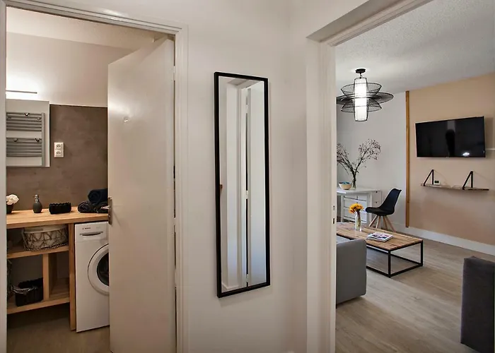 Special Proche Centre Parking דירה בסטיה